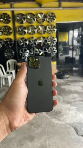 iphone 15 em estado de zero