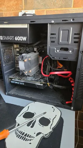 Pc gamer / workstation (rayzen 9, 32gb ram, gtx 1650)
