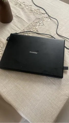 Vendo notebook positivo 