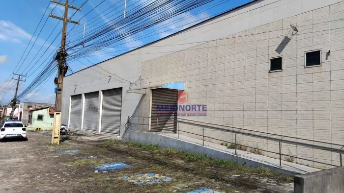 # Galpão Distrito Industrial 2.570 m², pertinho do Posto Maracanã