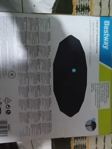 vende essa capa para piscina, formada redonda