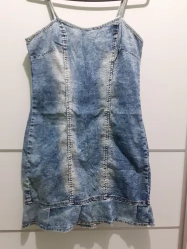 Lote de vestidos casual.