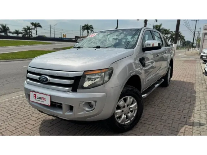 Ford Ranger XLS 2.5 16V 4X2 CD Flex 2014
