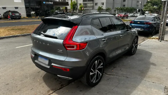Volvo XC40 T-5 R-design 2.0 252cv AWD 2019