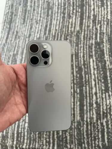 iPhone 15 Pro Max 256 ?86% Natural 