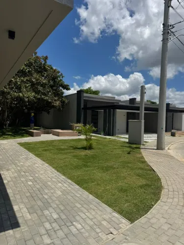 ALUGO CASA DE ALTO PADRÃO NO CONDOMÍNIO ESSENZA