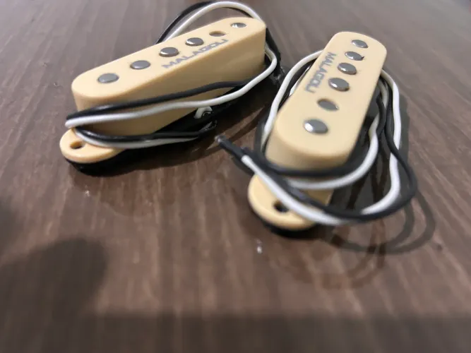 Kit 2 Captadores Malagoli Custom Blues - Meio e braço