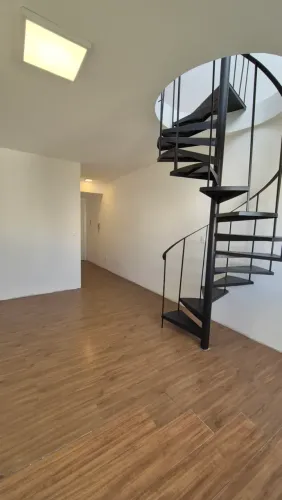 Duplex a venda com 42m², com 1 dormitorio, na Cidade Baixa - Porto Alegre - RS