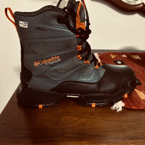 Bota de inverno Columbia Titaniun Masculina Grafite