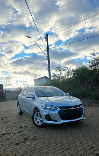 Chevrolet Onix Hatch LT 1.0 12V Flex Mec. 4P 2023