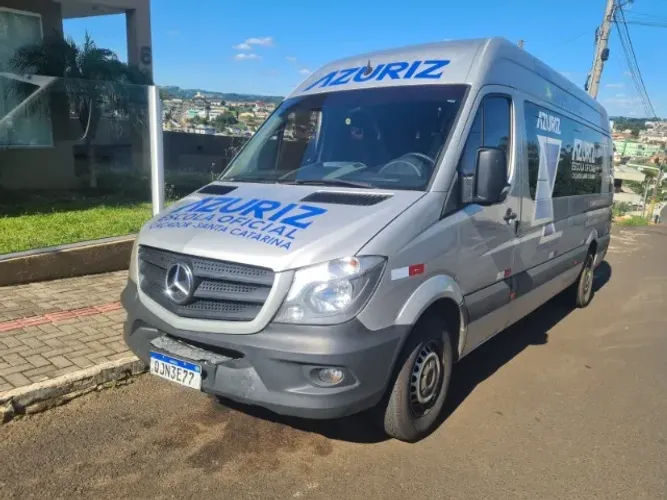 Mercedes-Benz Sprinter Van Luxo ano, 2019, Porta Automática, Câmera de ré, mídia Android