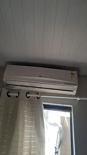 Vendo ar condicionado, limpo no ponto de usar
