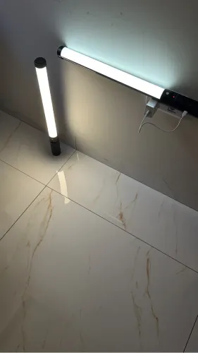 Bastão de LED - nunca usados - vai com os tripé 