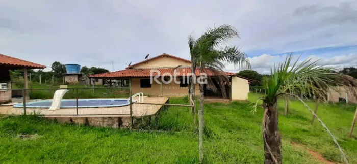 Chacara à venda, 3 quartos, Chacaras Eldorado - Uberlândia/MG - Rotina Imobiliária