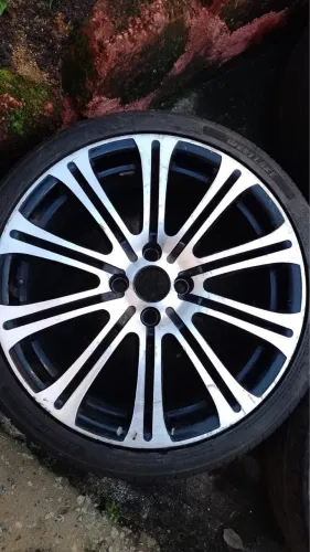 Rodas Aro 17.