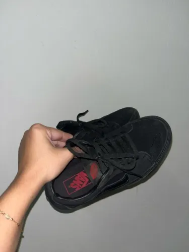 Tênis Vans SK8-low - Cor preta