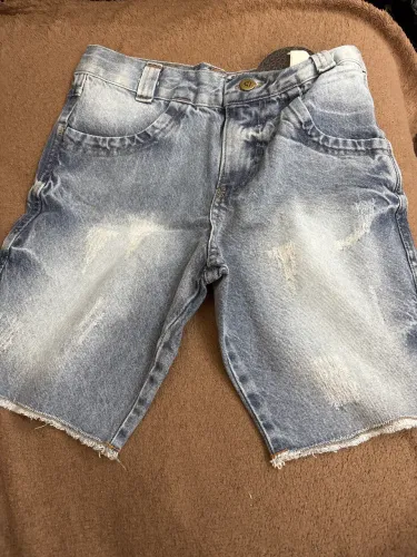 Short jeans