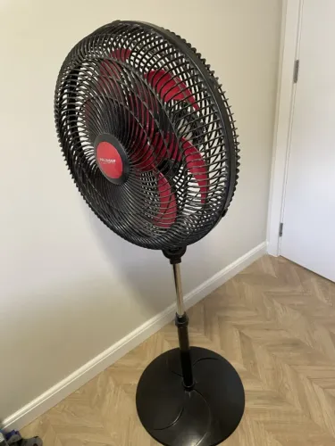 Ventilador Polishop com controle remoto