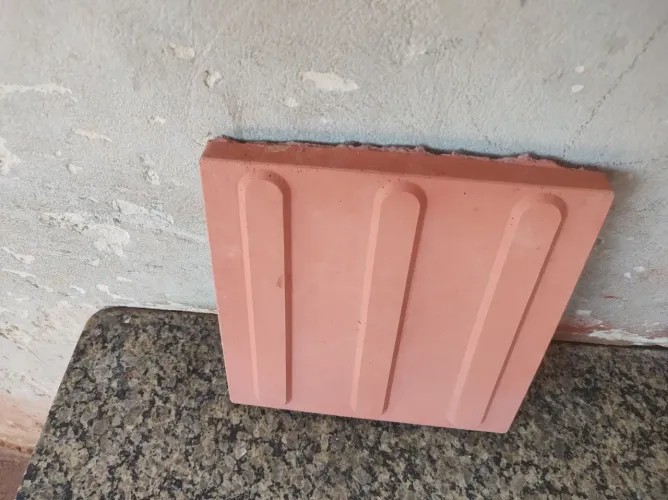 Piso tátil 25×25
