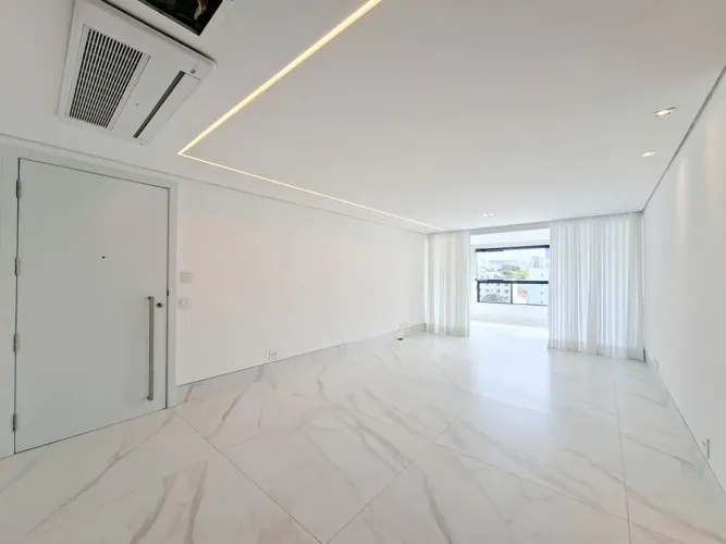 APARTAMENTO DE 4 QUARTOS COM 2 SUÍTES E 4 VAGAS NO BAIRRO SERRA