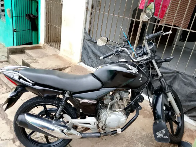 Moto muito boa