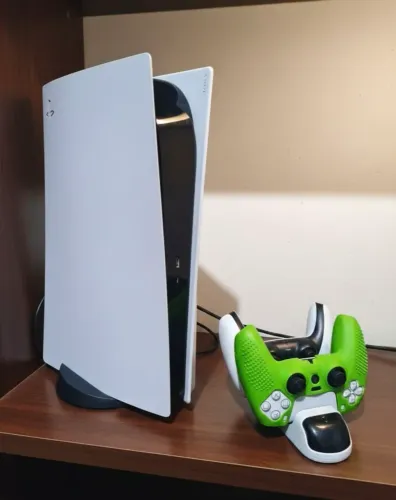 VENDO PS5 - SEMI NOVO 