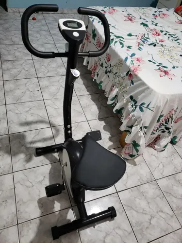 Vendo bicicleta para exercícios