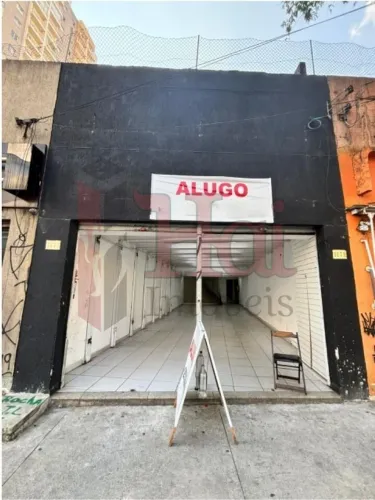 Loja com mezanino no Brás 100m²