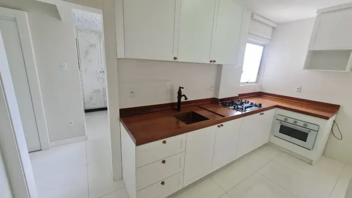 Imóvel para venda com 101 metros quadrados com 2 quartos em Centro - Itajaí - SC