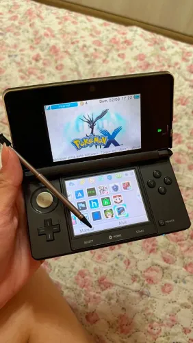 Nintendo 3ds old black desbloqueado e com todos os acessórios