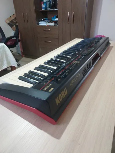 Korg Kross 1 + Pack De Timbres + Bag