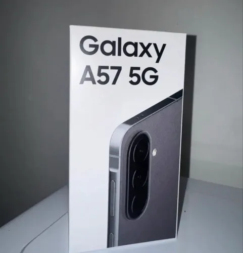 Celular Samsung Galaxy A57 5G 128GB, 8GB RAM, Recursos AI (Cinza) LACRADO