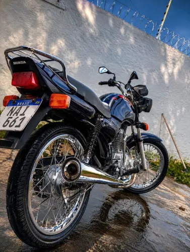 CG TITAN 99 vende se ou troco por outra