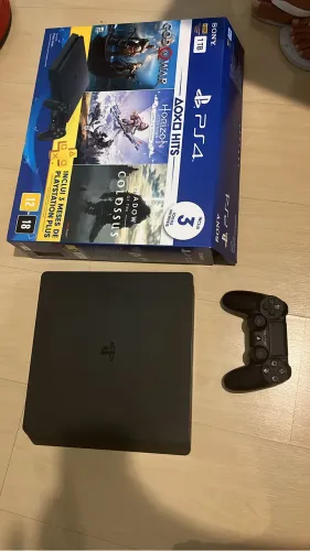 Ps4 slim 1 TB