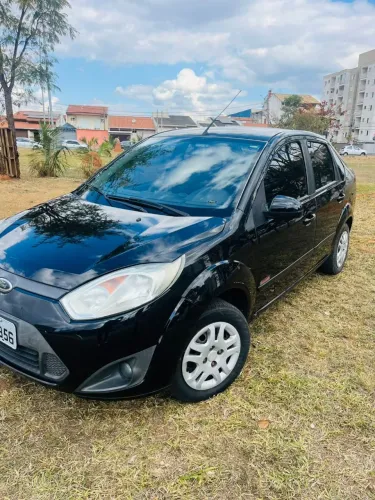Ford Fiesta Sed. 1.6 8V Flex 4P 2013