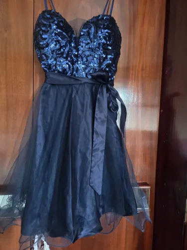 Vestido curto de festa