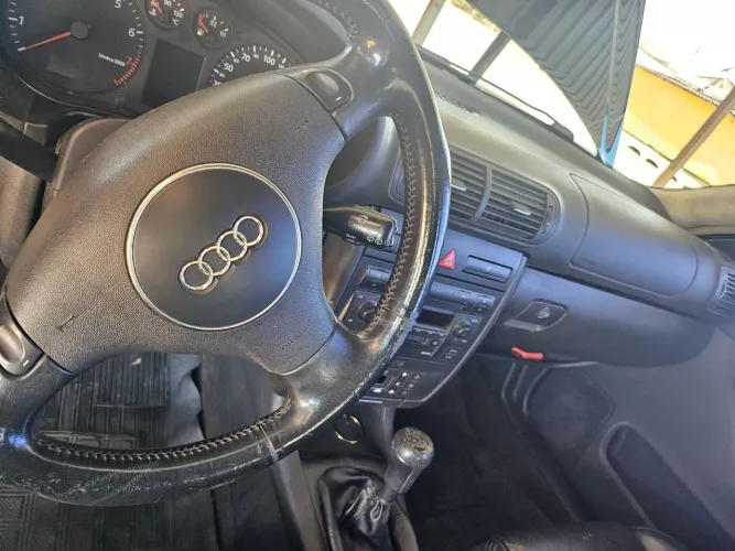 Audi A3 1.8 Turbo 180cv 5P Aut./ Tip. 2003