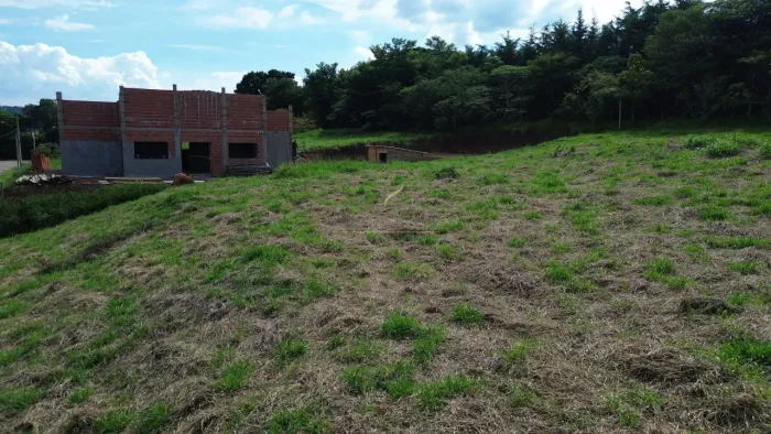 Terreno à venda | Condomínio Morada do Gigante 1 | Lote E-08 | Joanópolis - SP | Excelente
