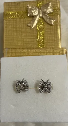 Brinco ouro branco 18k