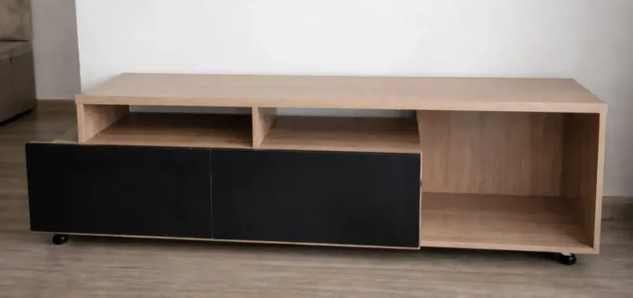 Rack moderno madeira + preto ótimo estado - estilo apartamento decorado