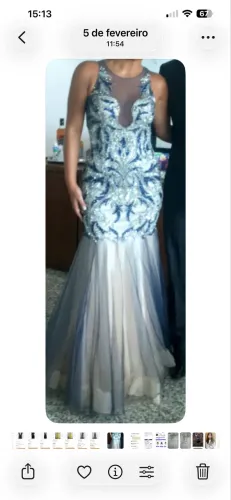 Vestido festa luxo em pedraria e renda
