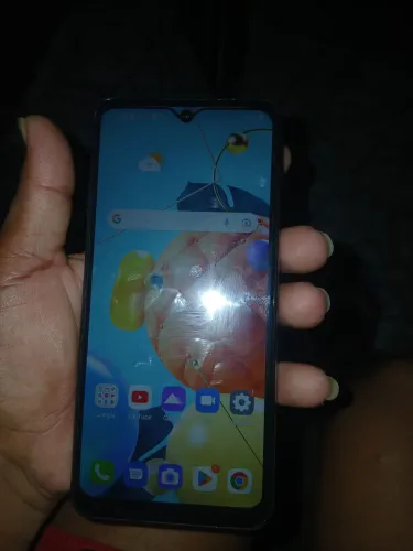 Vendo LG 62+ 300 reais