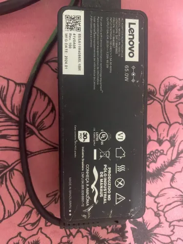Fonte de notebook Lenovo , modelo PA - 1650 - 74 , 65 W