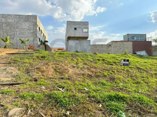 Terreno à venda, 300 m² por R$ 130.000,00 - Loteamento Residencial Vila Primavera - Jaguar