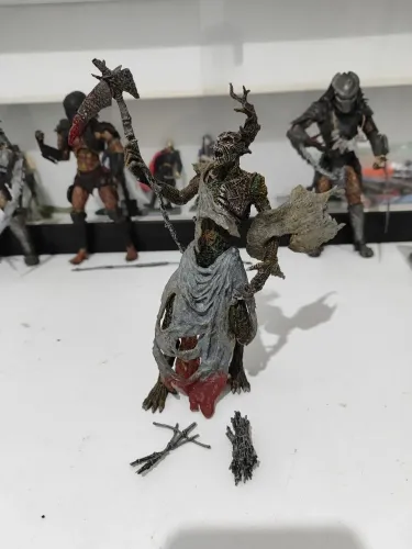 McFarlane bruxa de Blair