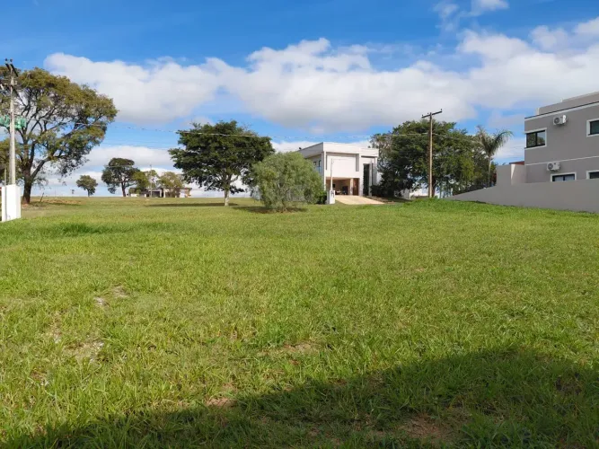 Terrenos à Venda Riviera de Santa Cristina XIII | Paranapanema/SP