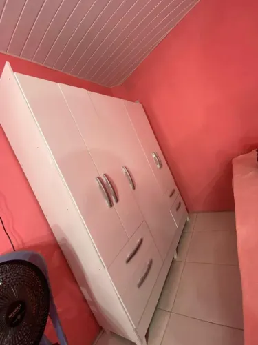 Guarda-roupa 5 portas e quatro gavetas