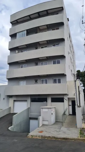 Aconchegante Apartamento em rua sem saída no Órfãs.