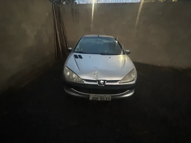 Peugeot 206 Presence 1.4/ 1.4 Flex 8V 5P 2005
