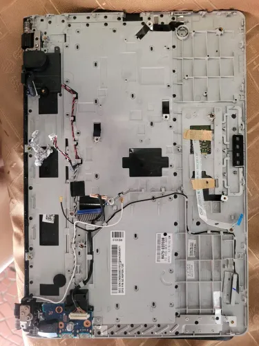 CARCAÇA NOTEBOOK SAMSUNG ( RETIRADA DE PEÇAS)